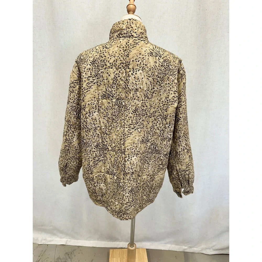 Clio Vintage 90s Quilted Jacket Medium Tan Vintage Animal Print Silk Puffer Coat - Picture 13 of 16